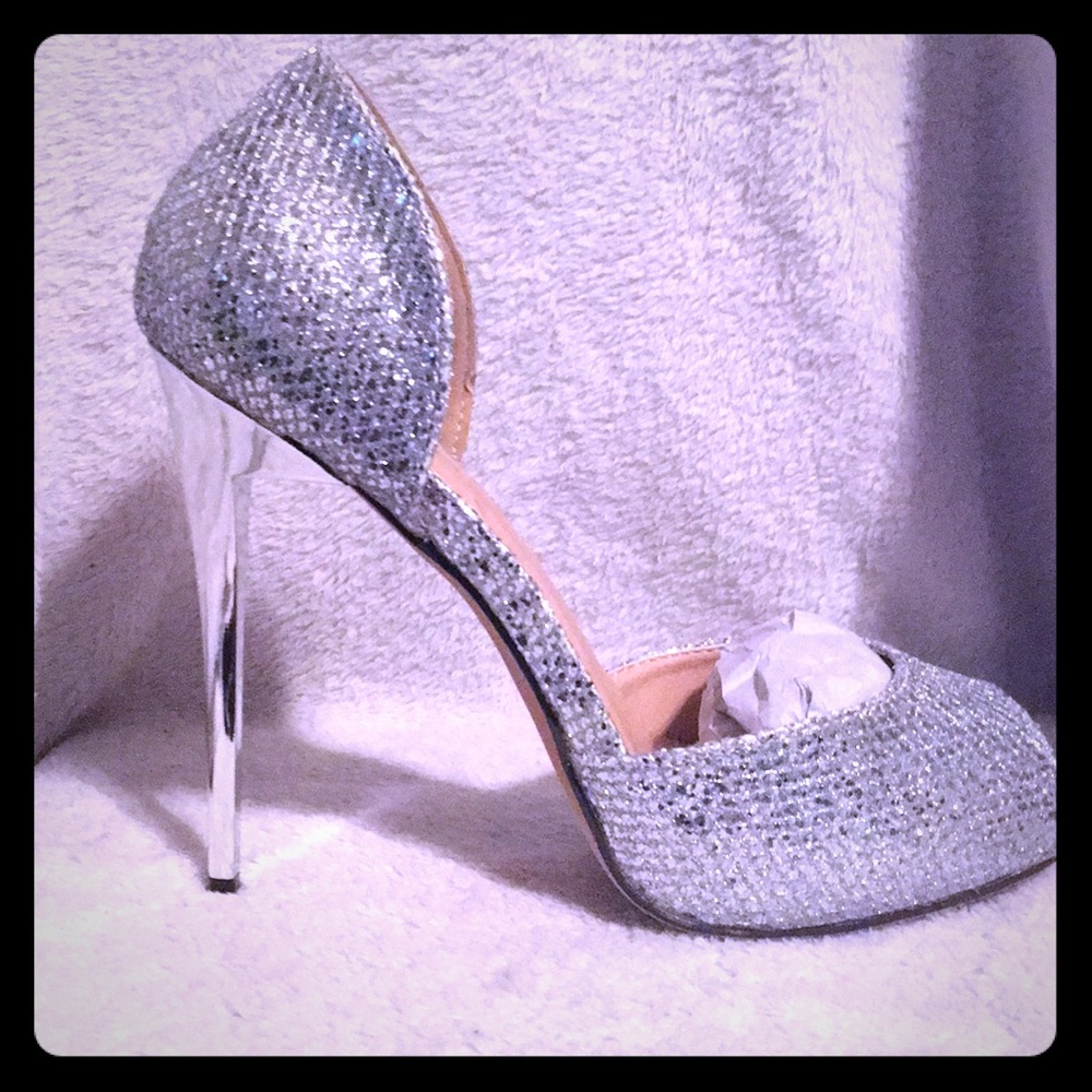 Liliana Heels